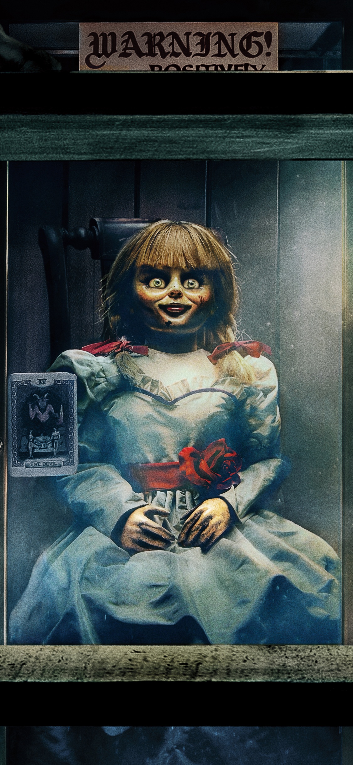 Обои Аннабель Приходит Домой, Эд и Лоррейн Уоррен, Аннабель, Уорнер Бразерс, Новая Линия Кино в разрешении 1125x2436