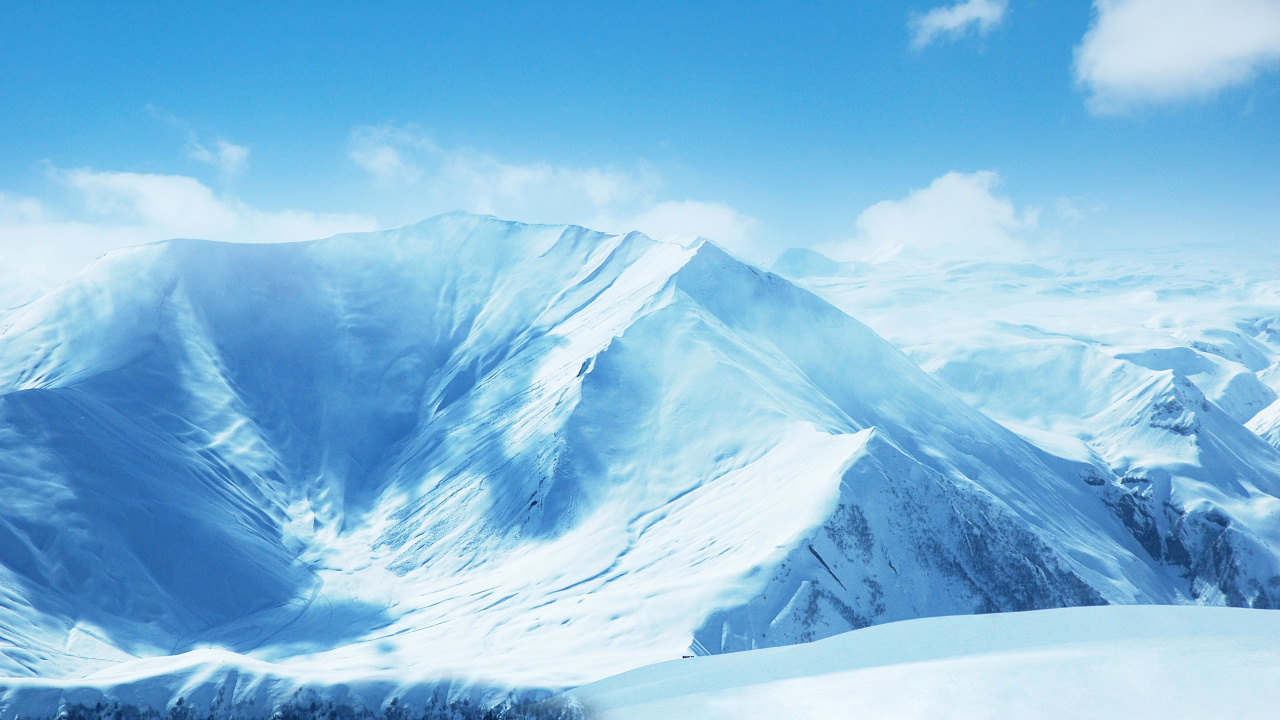 Обои гора, снег, горный хребет, горный рельеф, массив в разрешении 1280x720