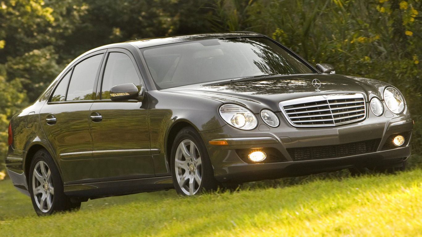 Обои обод, авто, Мерседес-Бенц Е-Класс, mercedes benz, седан в разрешении 1366x768