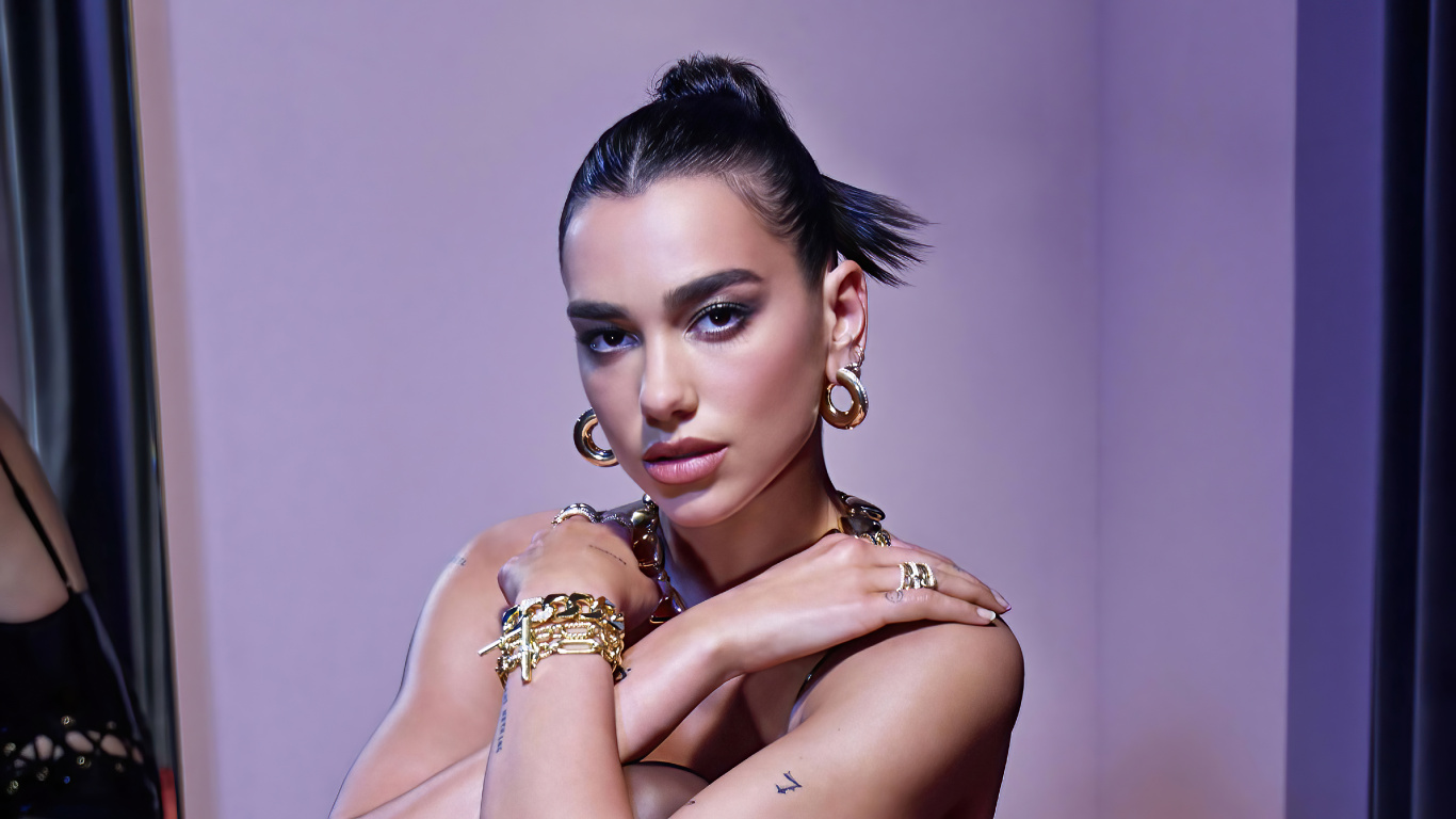 Обои Dua Lipa, музыкант, новый регламент, знаменитость, попса в разрешении 1366x768