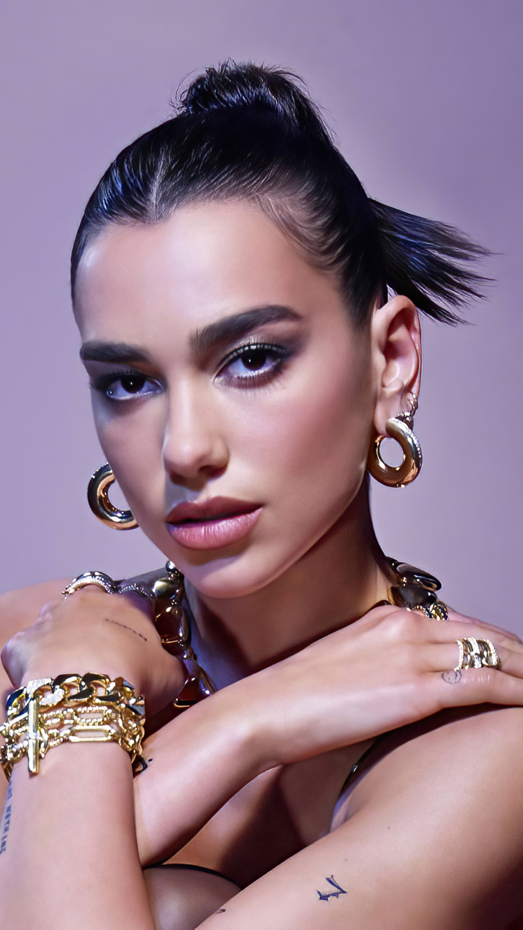 Обои Dua Lipa, музыкант, новый регламент, знаменитость, попса в разрешении 750x1334