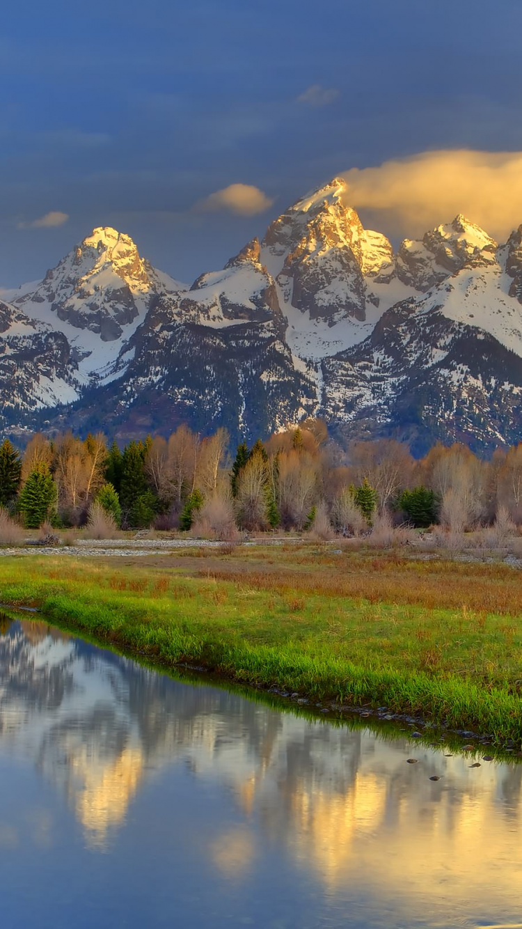 Обои отражение, природа, гора, горный рельеф, дикая местность в разрешении 750x1334