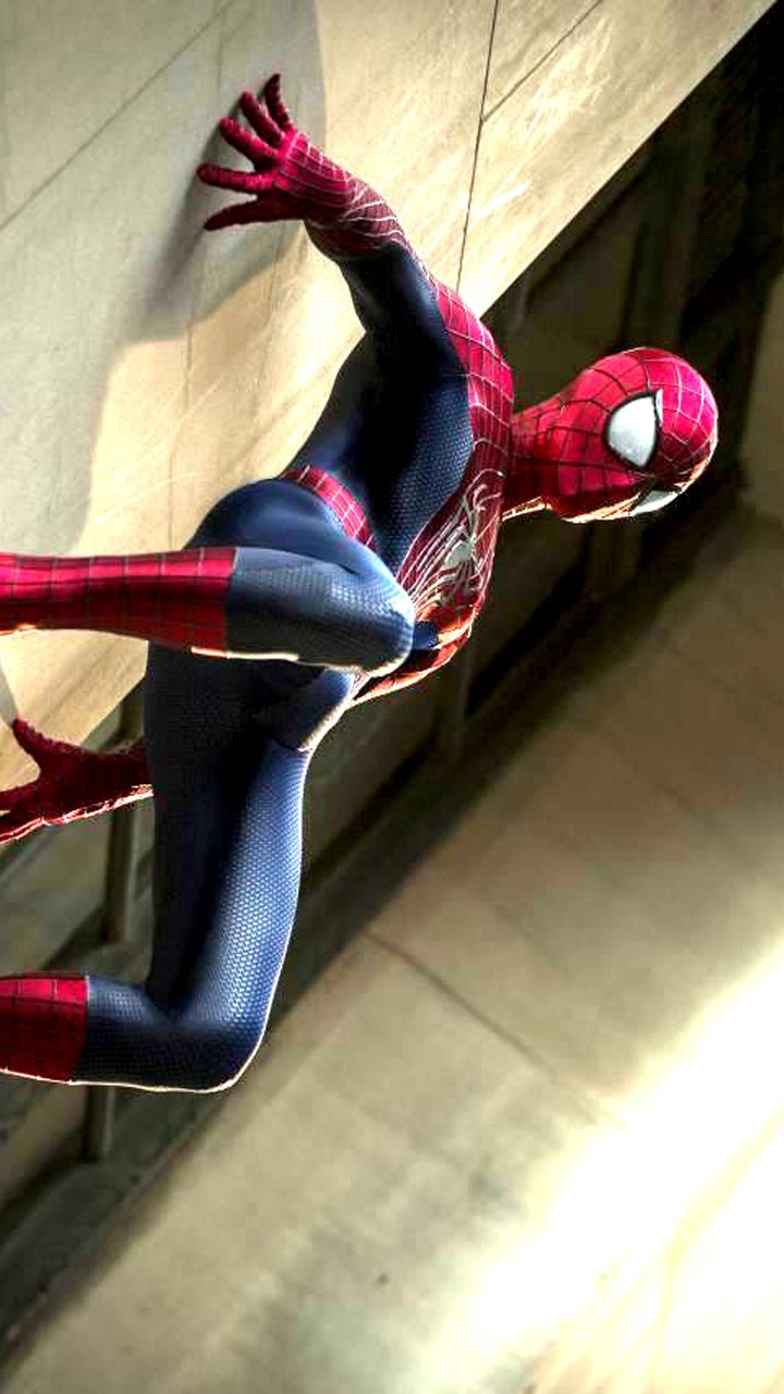 Обои человек-паук, костюм, Студия Marvel, фильм, Гарри Озборн в разрешении 720x1280