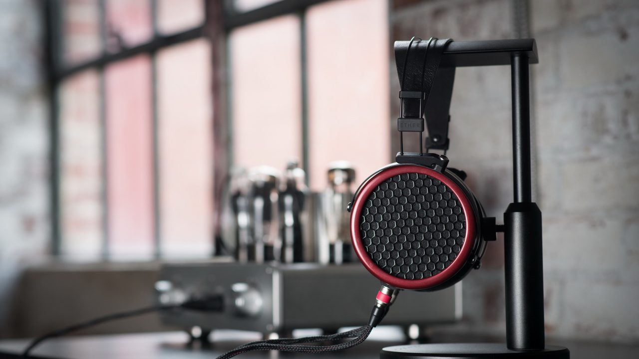 Обои наушники, громкоговоритель, студия звукозаписи, технологии, звуковое оборудование в разрешении 1280x720