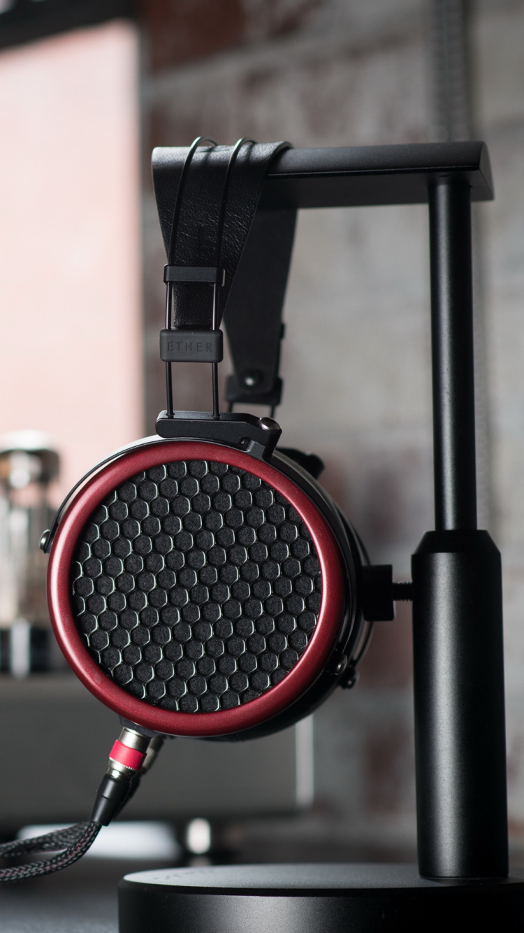 Обои наушники, громкоговоритель, студия звукозаписи, технологии, звуковое оборудование в разрешении 750x1334