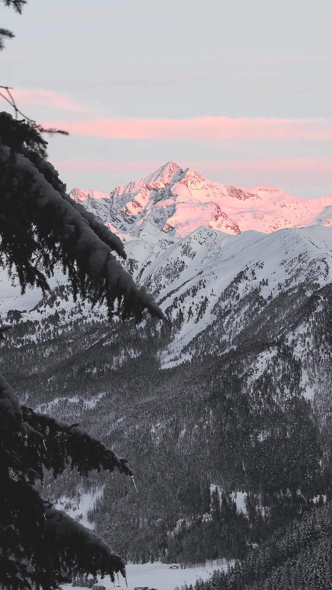 Обои гора, Альпы, горный рельеф, горный хребет, хребет в разрешении 1080x1920