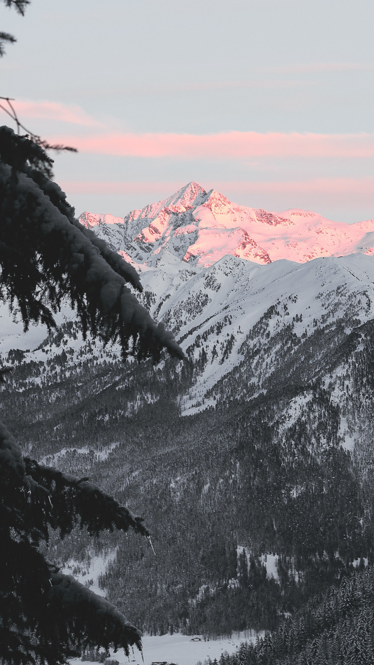 Обои гора, Альпы, горный рельеф, горный хребет, хребет в разрешении 750x1334