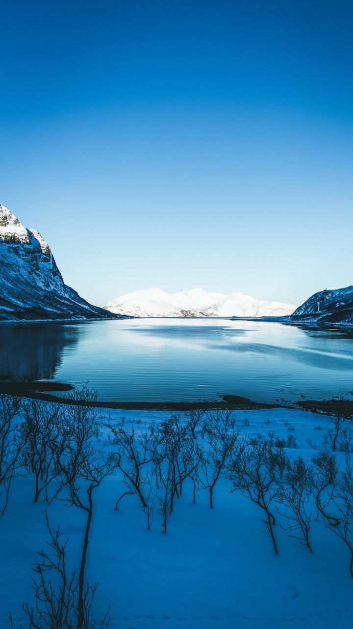 Обои зима, природа, водоем, природный ландшафт, синий в разрешении 720x1280