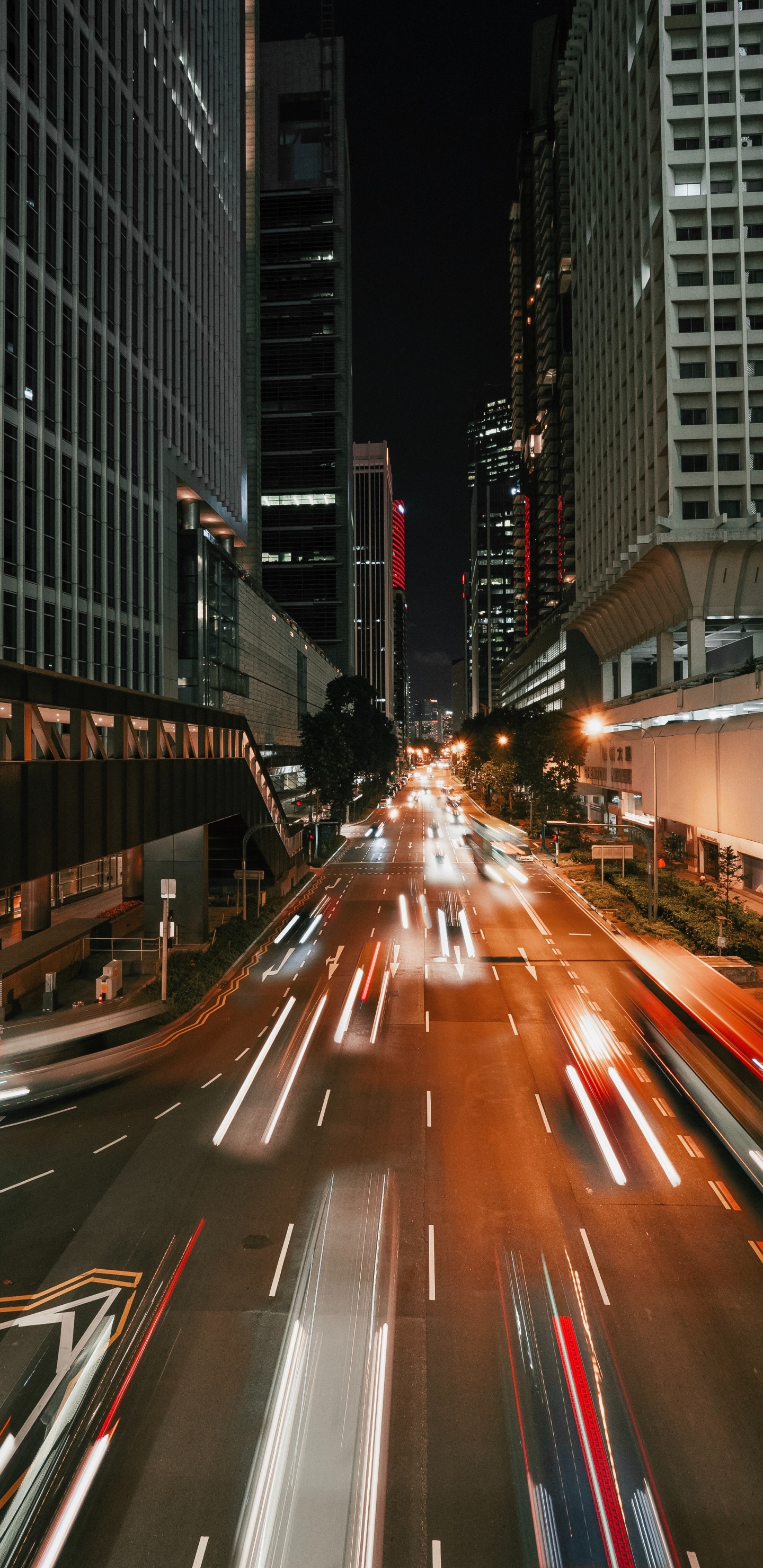 Обои архитектура, городской район, метрополия, ночь, город в разрешении 1440x2960