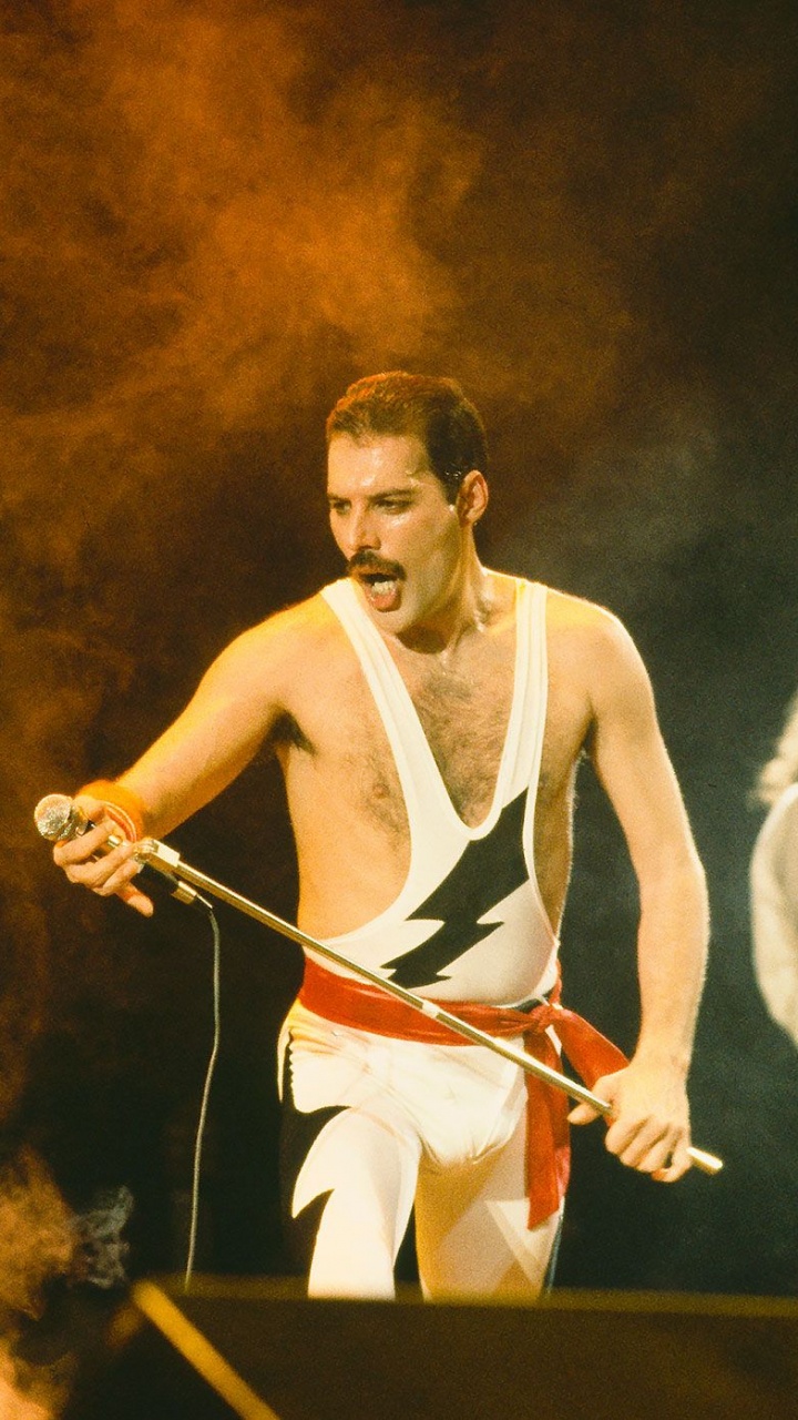 Обои Брайан Мэй, Королева, рок, Представление, развлечение в разрешении 720x1280