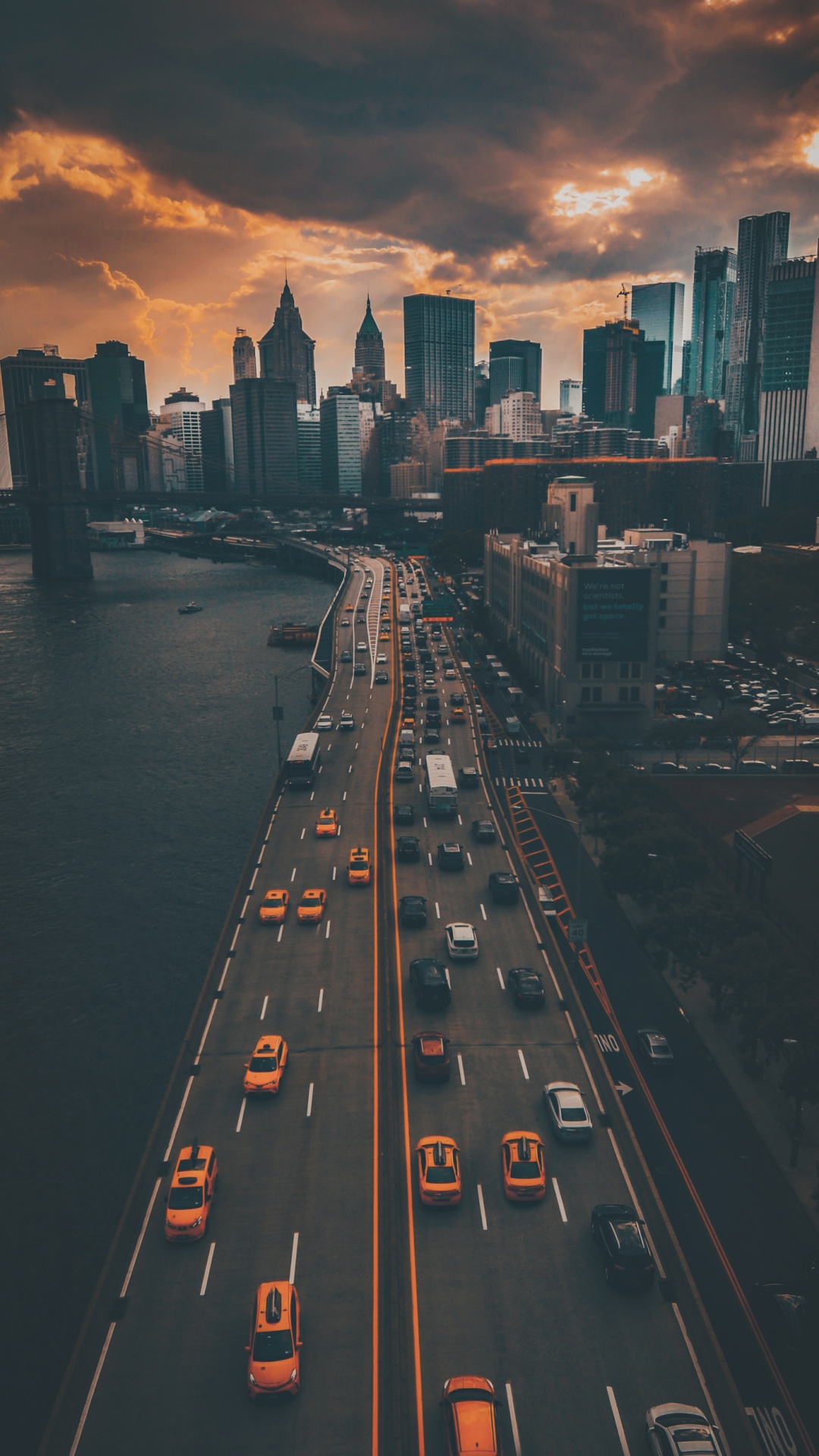 Обои нью-йорк эстетика, НьюЙорк, здание, облако, легковые автомобили в разрешении 1080x1920