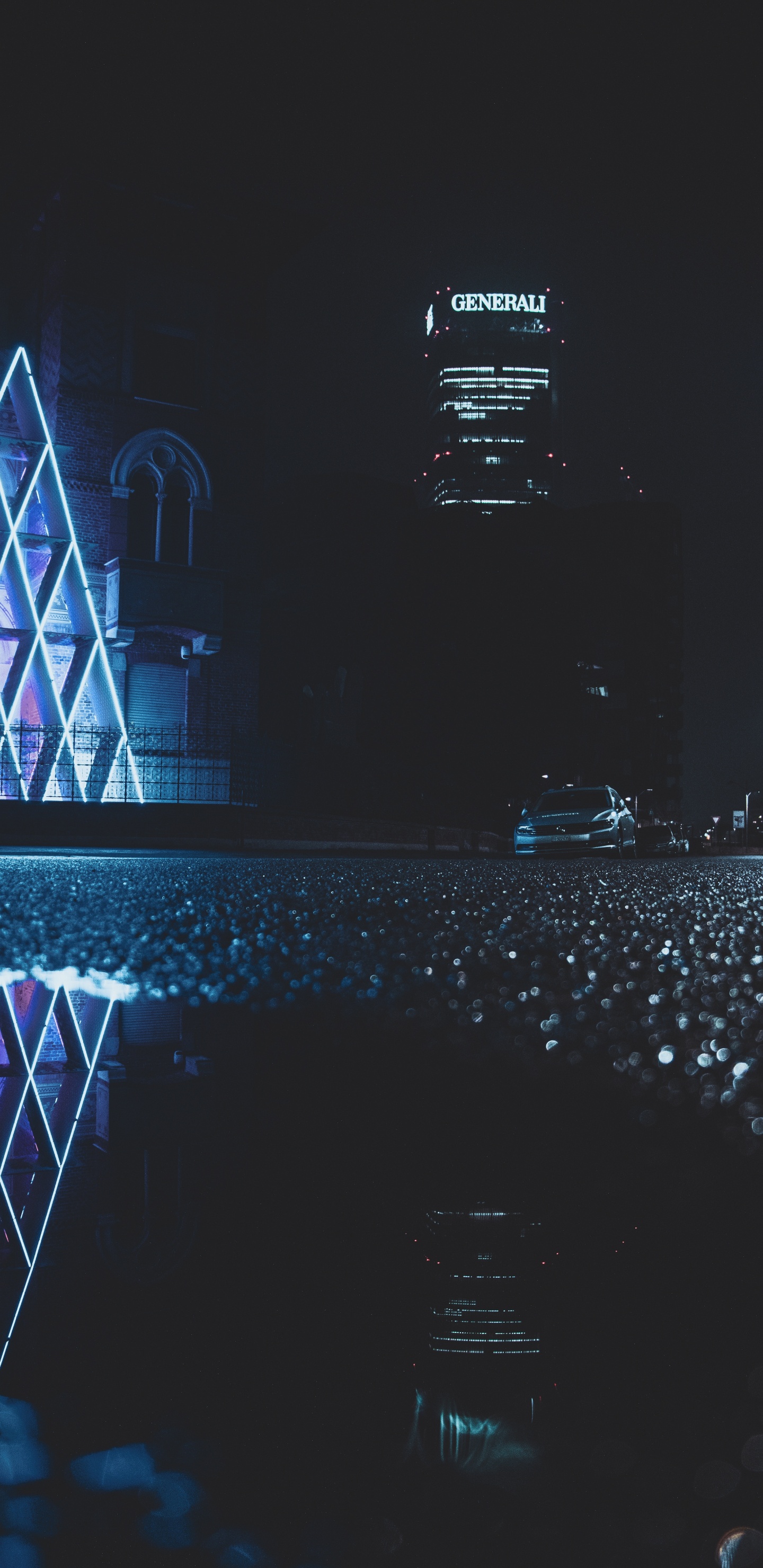 Обои отражение, синий, вода, свет, архитектура в разрешении 1440x2960