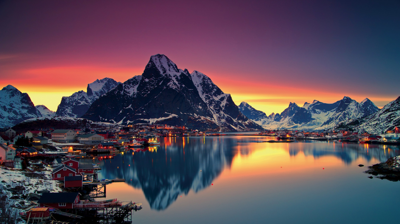 Обои природа, гора, горный рельеф, отражение, горный хребет в разрешении 1366x768