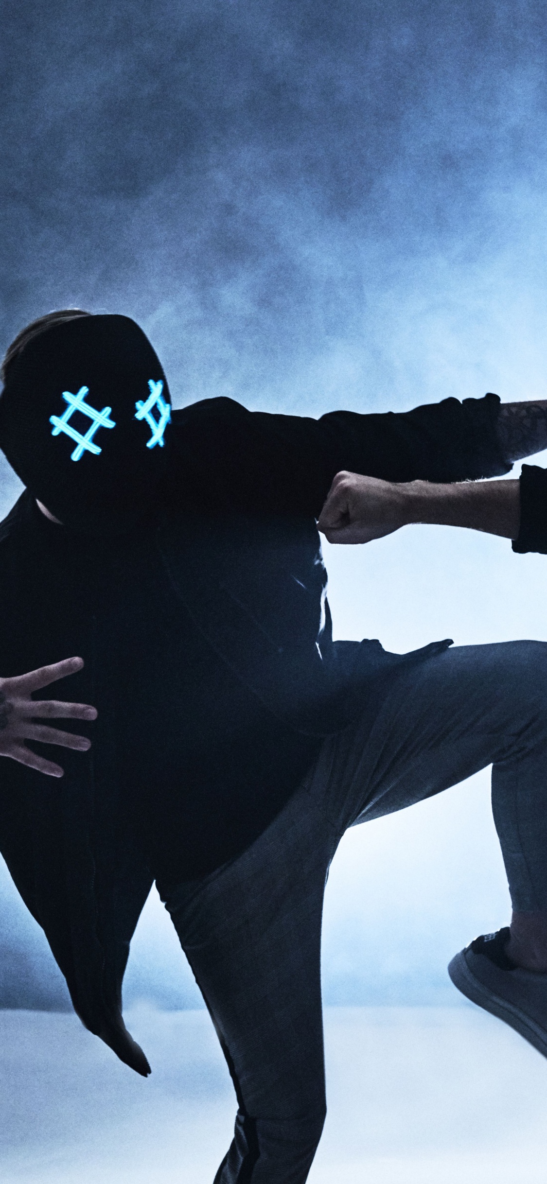 Обои плохой мальчик, Raaban Tungevaag, Эй Детка, Танцор, хореография в разрешении 1125x2436