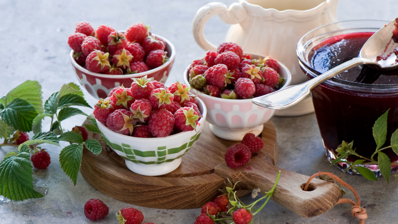 Обои варенье, фруктовые консервы, ягоды, клубника, пища в разрешении 1280x720