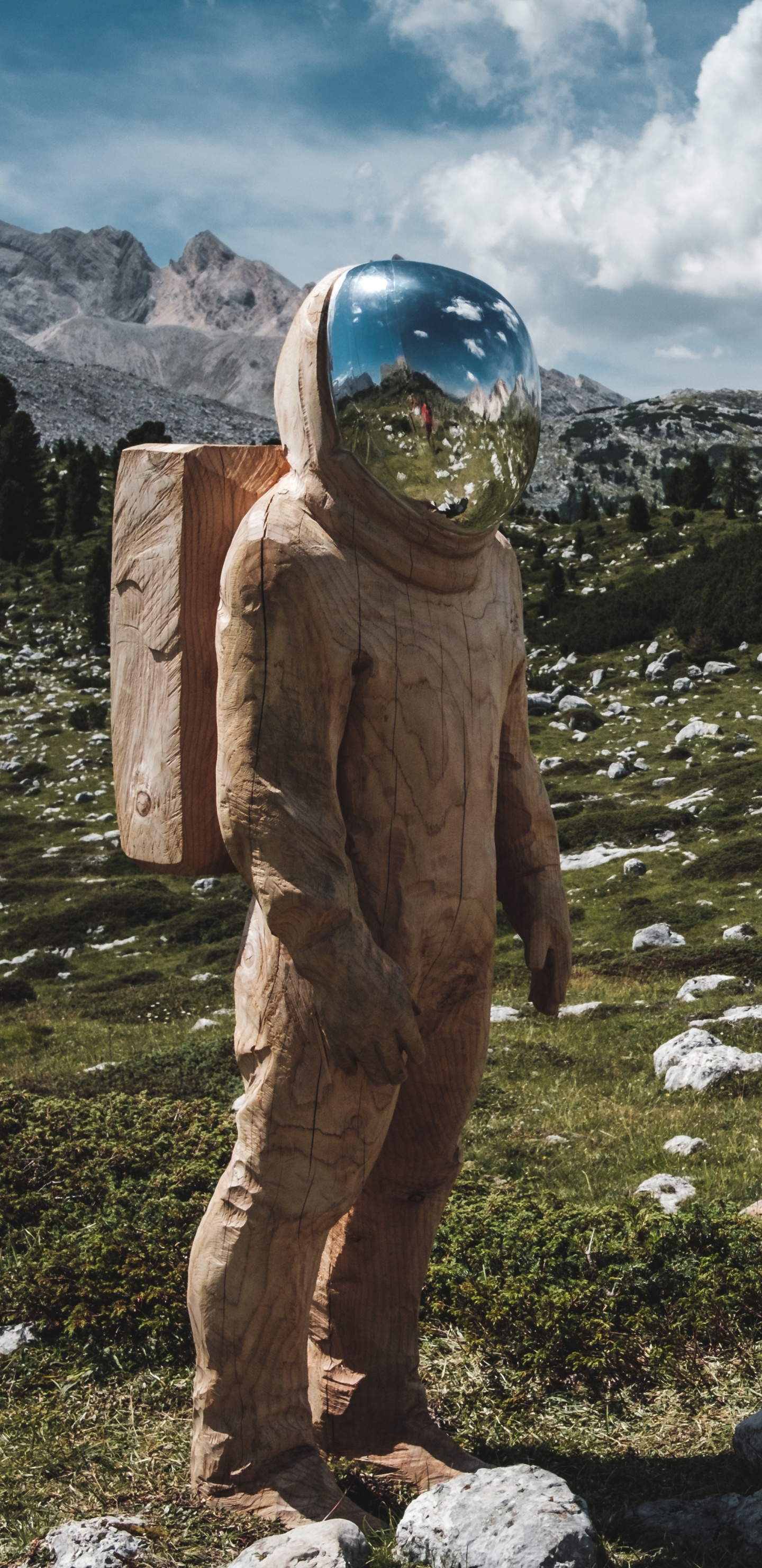 Обои астронавт, горный рельеф, гора, горный хребет, дикая местность в разрешении 1440x2960