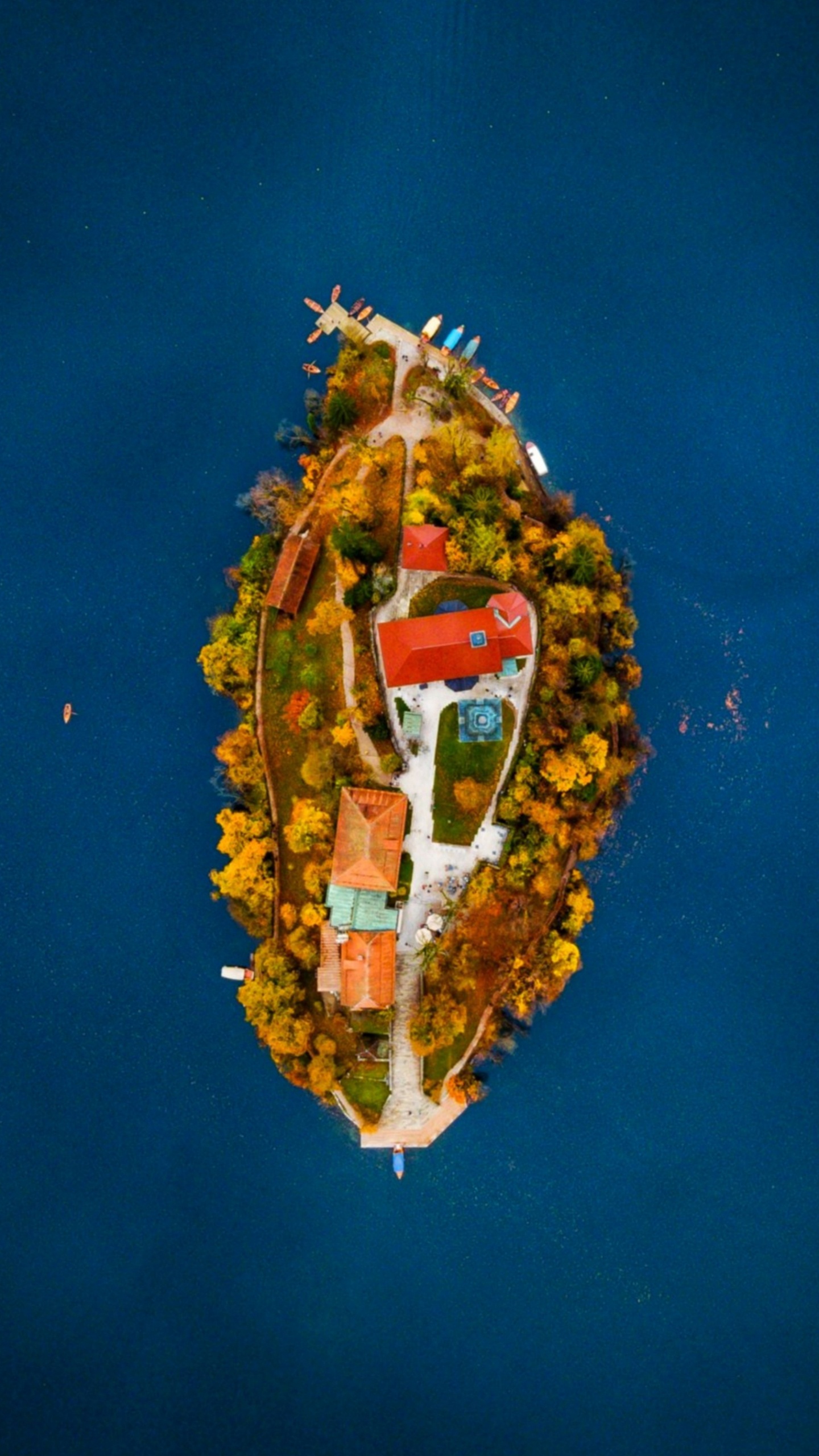 Обои недвижимость, судно, человеческое тело, мир, жест в разрешении 1440x2560