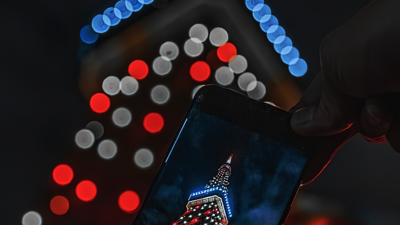 Обои свет, наука, физика, треугольник, Рождественские украшения в разрешении 1366x768