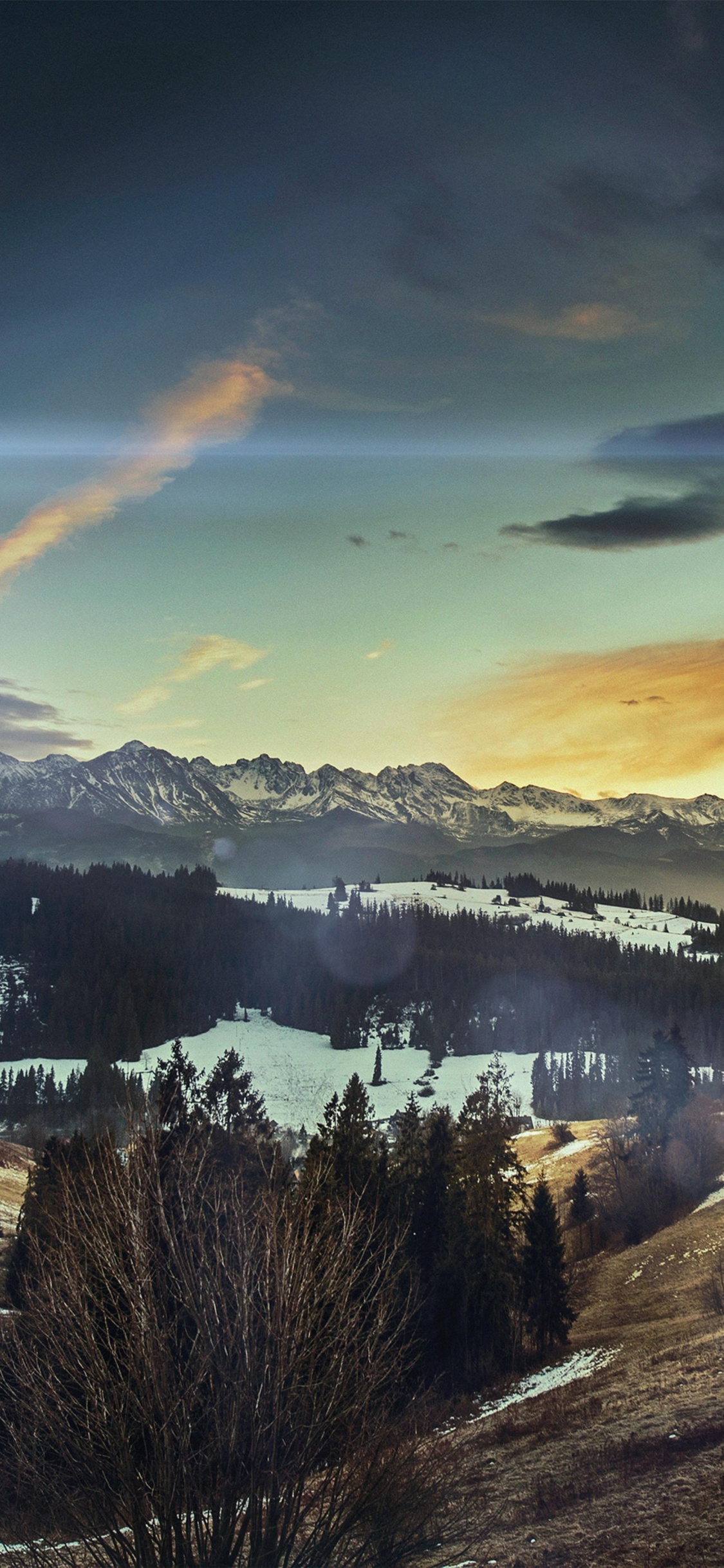 Обои природа, облако, атмосфера, гидроресурсы, дневное время в разрешении 1125x2436