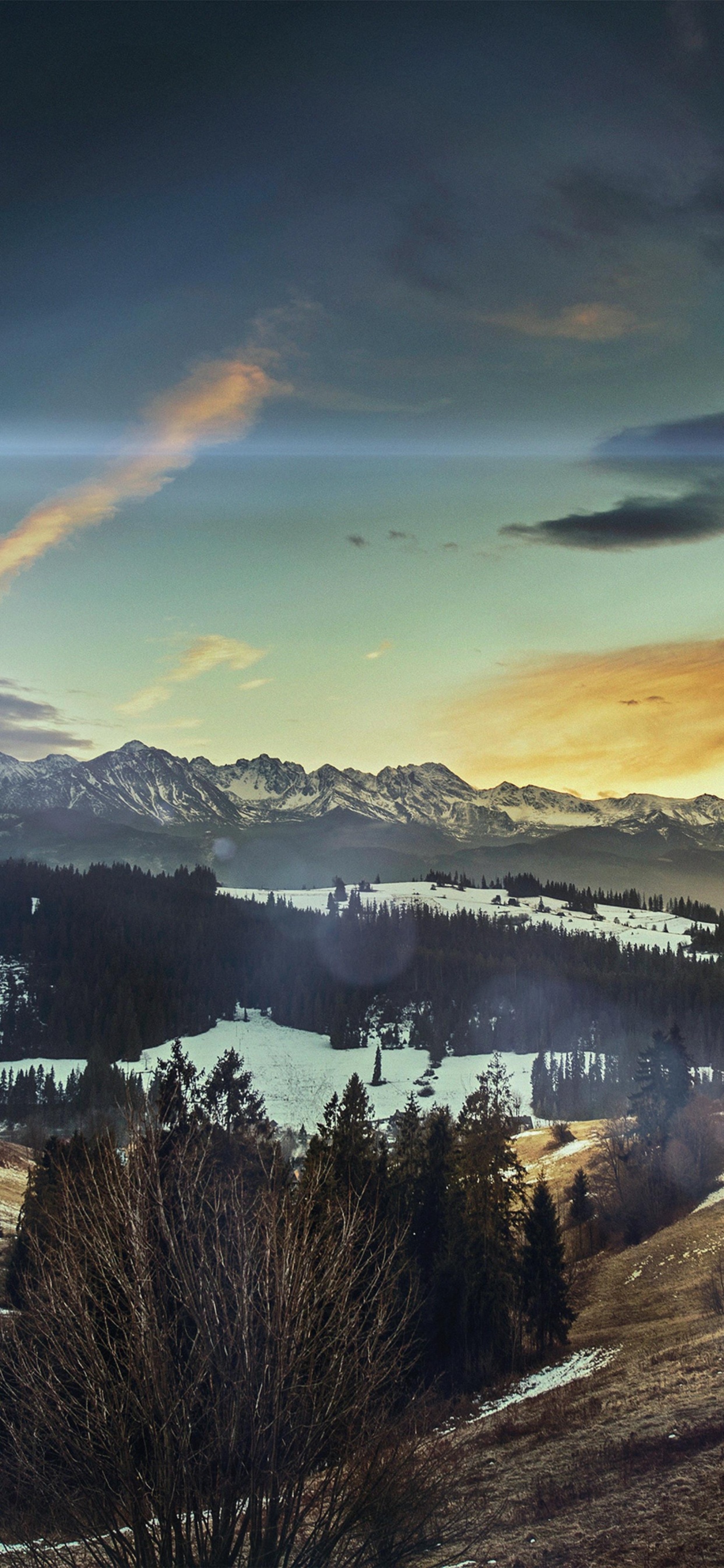 Обои природа, облако, атмосфера, гидроресурсы, дневное время в разрешении 1242x2688