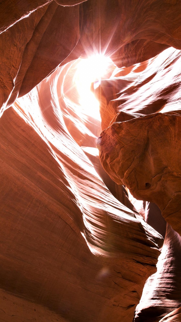 Обои свет, каньон антилопы, большой каньон, каньон, тепло в разрешении 720x1280