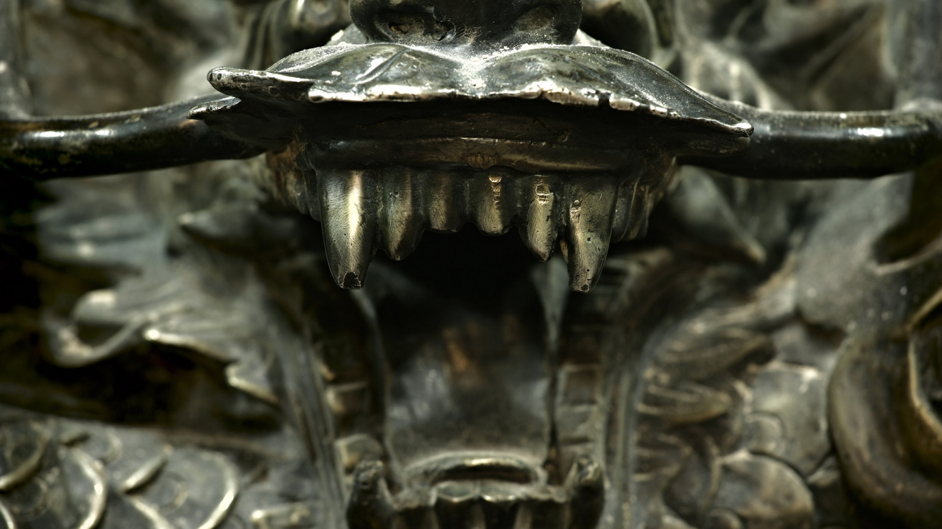 Обои скульптура, металл, статуя, бронза, дракон в разрешении 1366x768