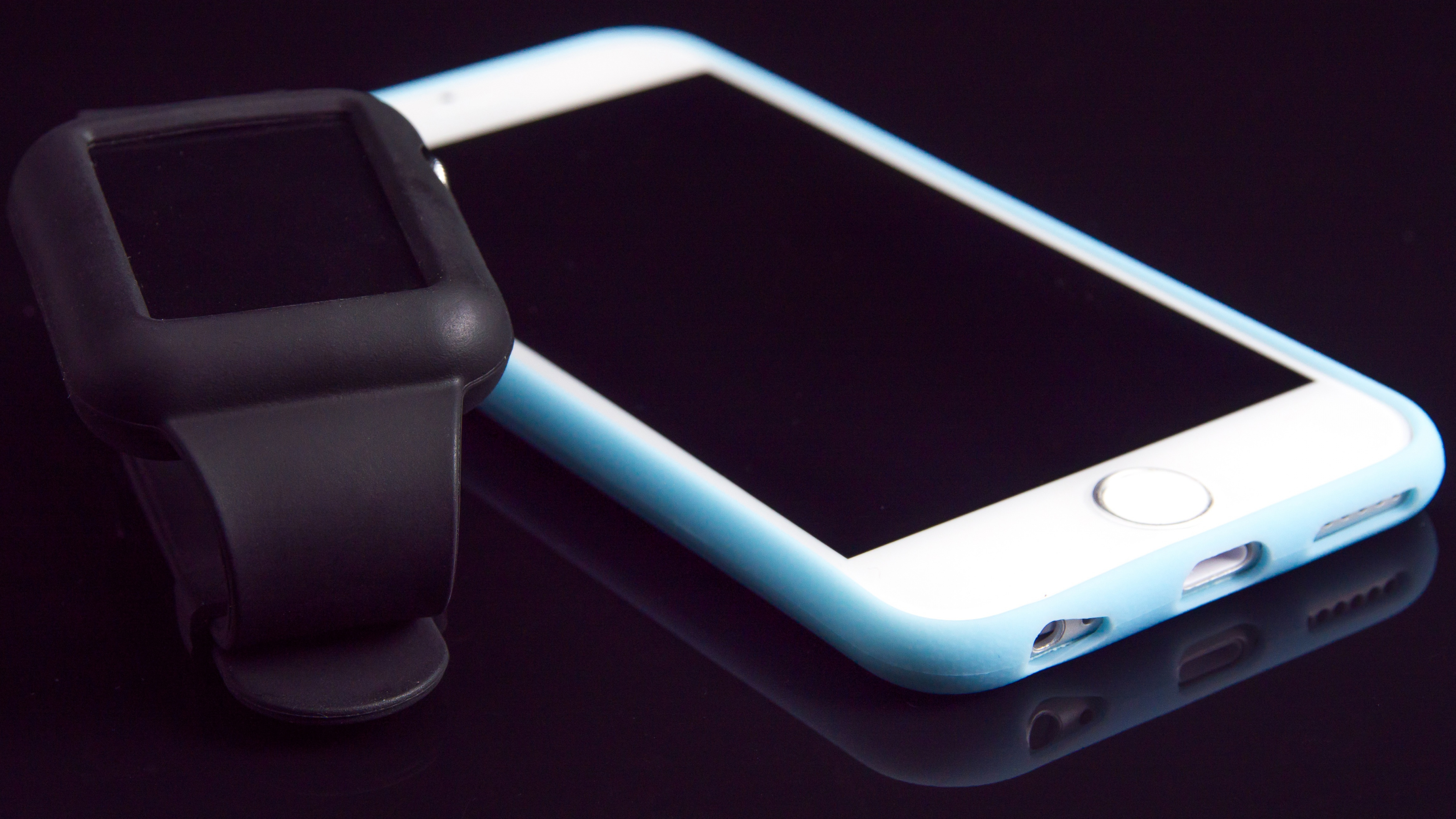 Обои коммуникационное устройство, смартфон, часы, приспособление, apple в разрешении 3840x2160