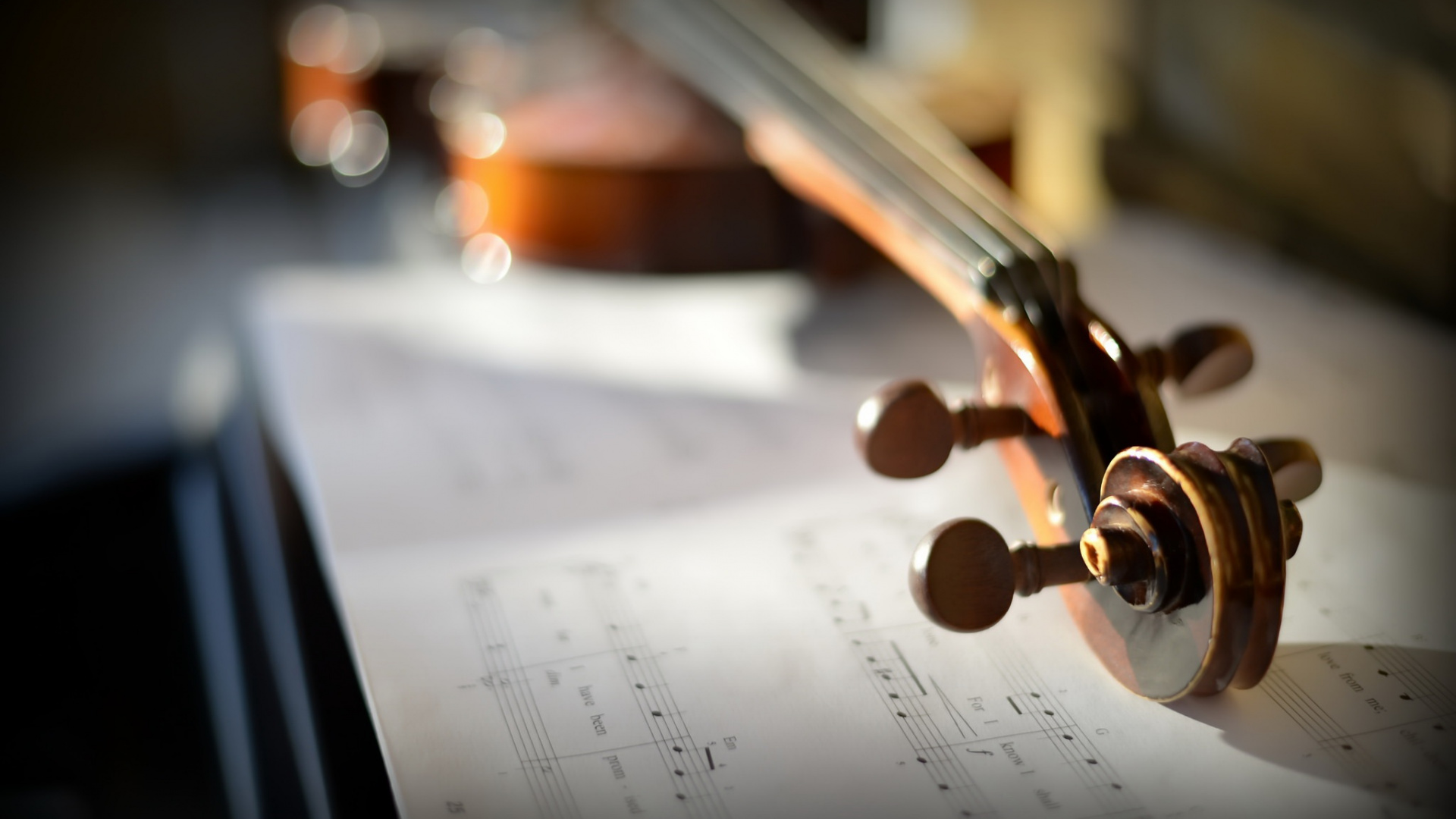 Обои скрипка, виолончель, классическая музыка, музыкальная нота, скрипка семья в разрешении 1920x1080