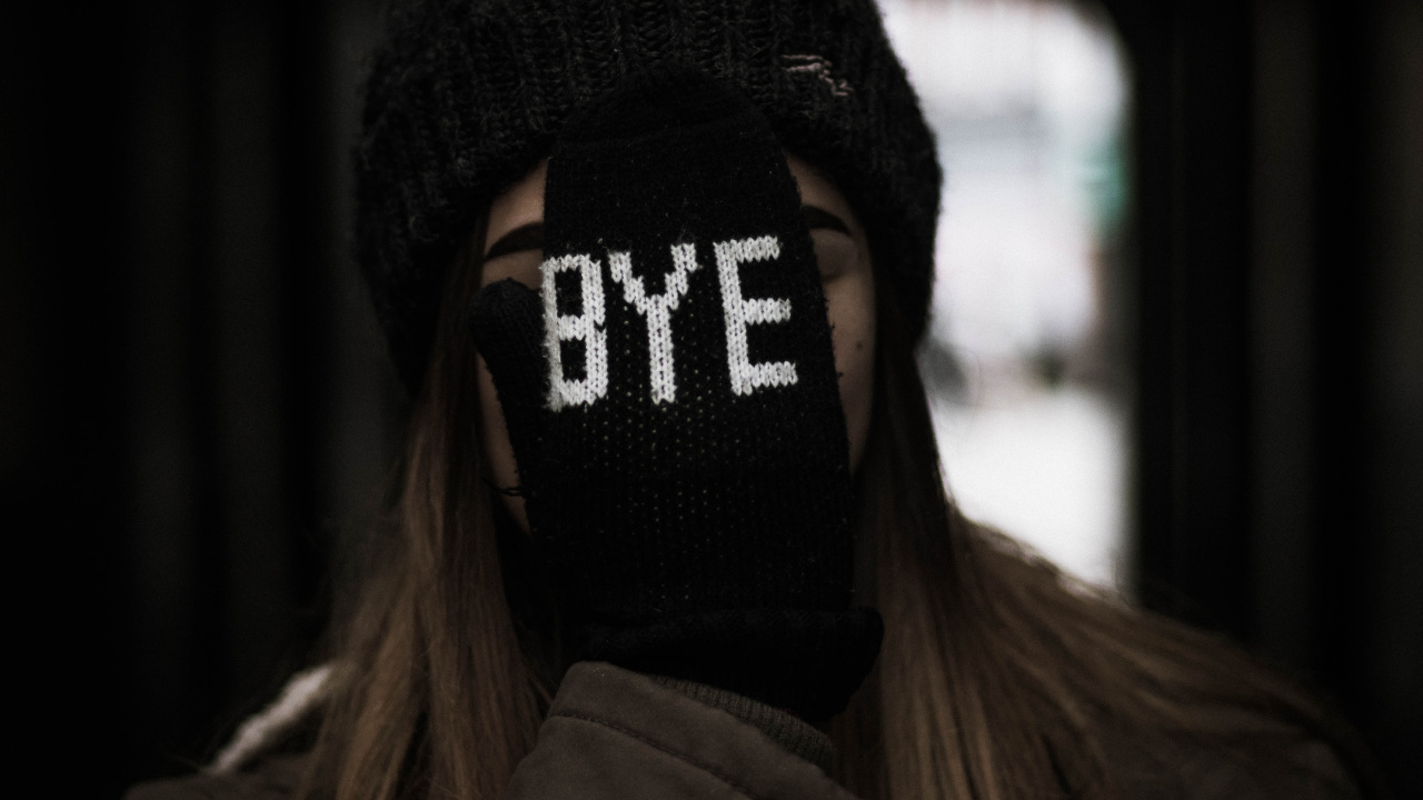 Обои круглая шапочка, черный, шапка, головной убор, вязаная шапочка в разрешении 1280x720