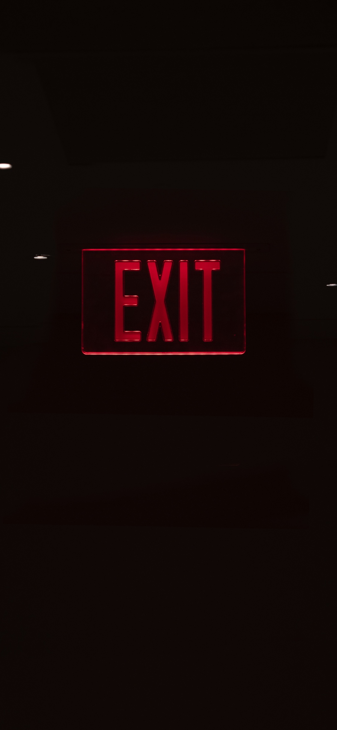 Обои лого, свет, часы, цифровые часы, Знак выход в разрешении 1125x2436