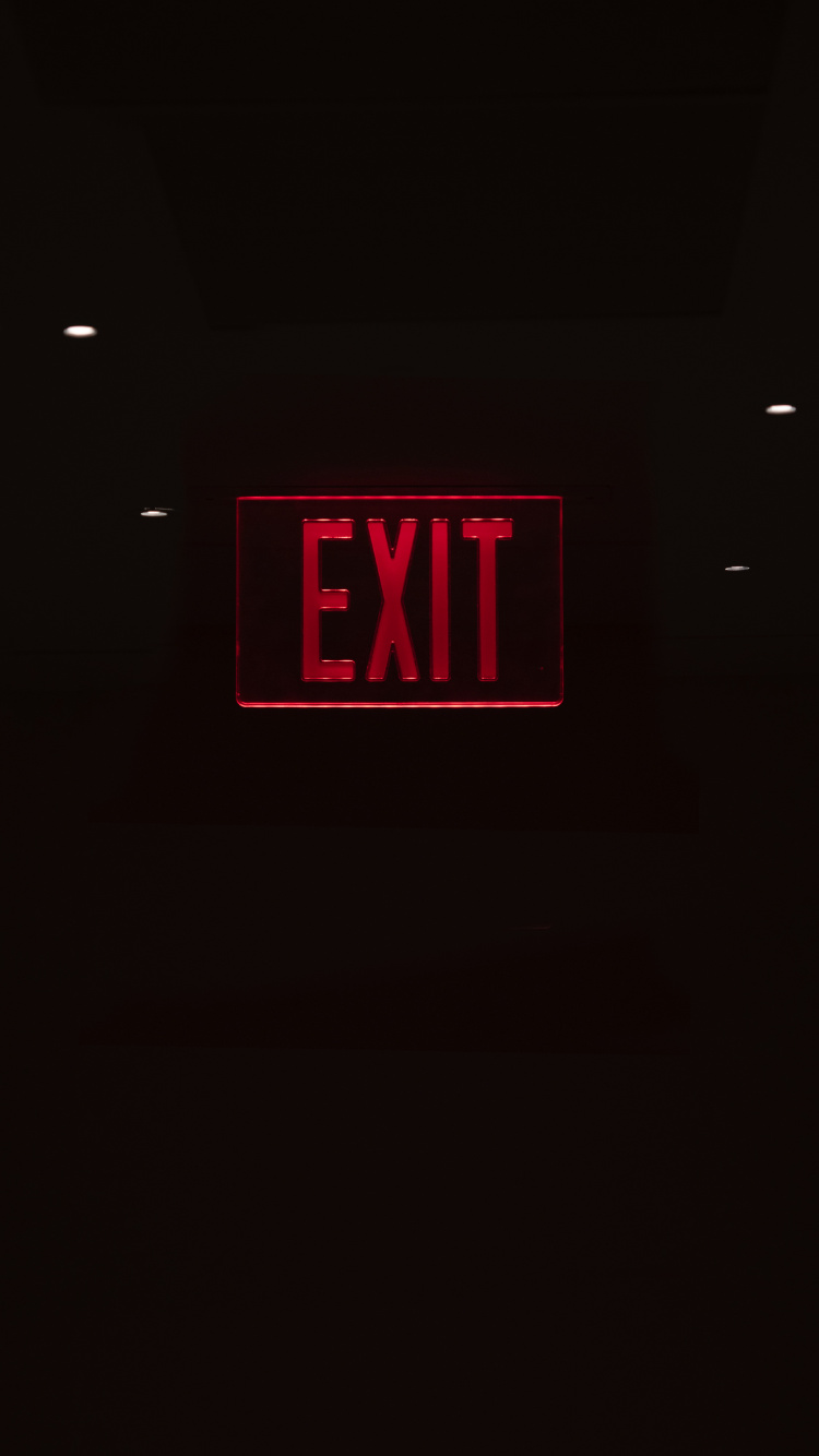 Обои лого, свет, часы, цифровые часы, Знак выход в разрешении 750x1334