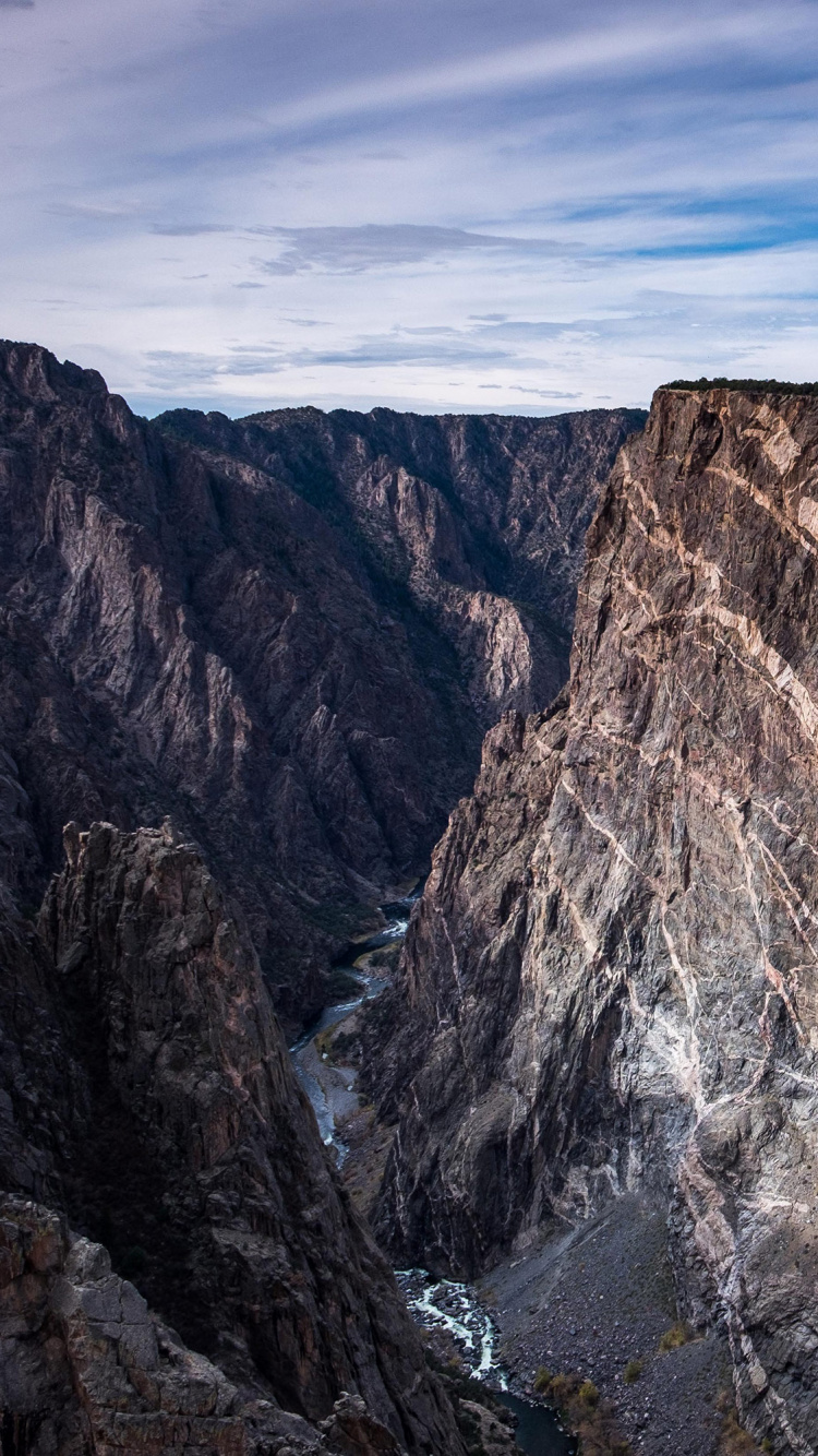 Обои национальный парк, Йеллоустонский Национальный парк, парк, гора, бесплодные земли в разрешении 750x1334