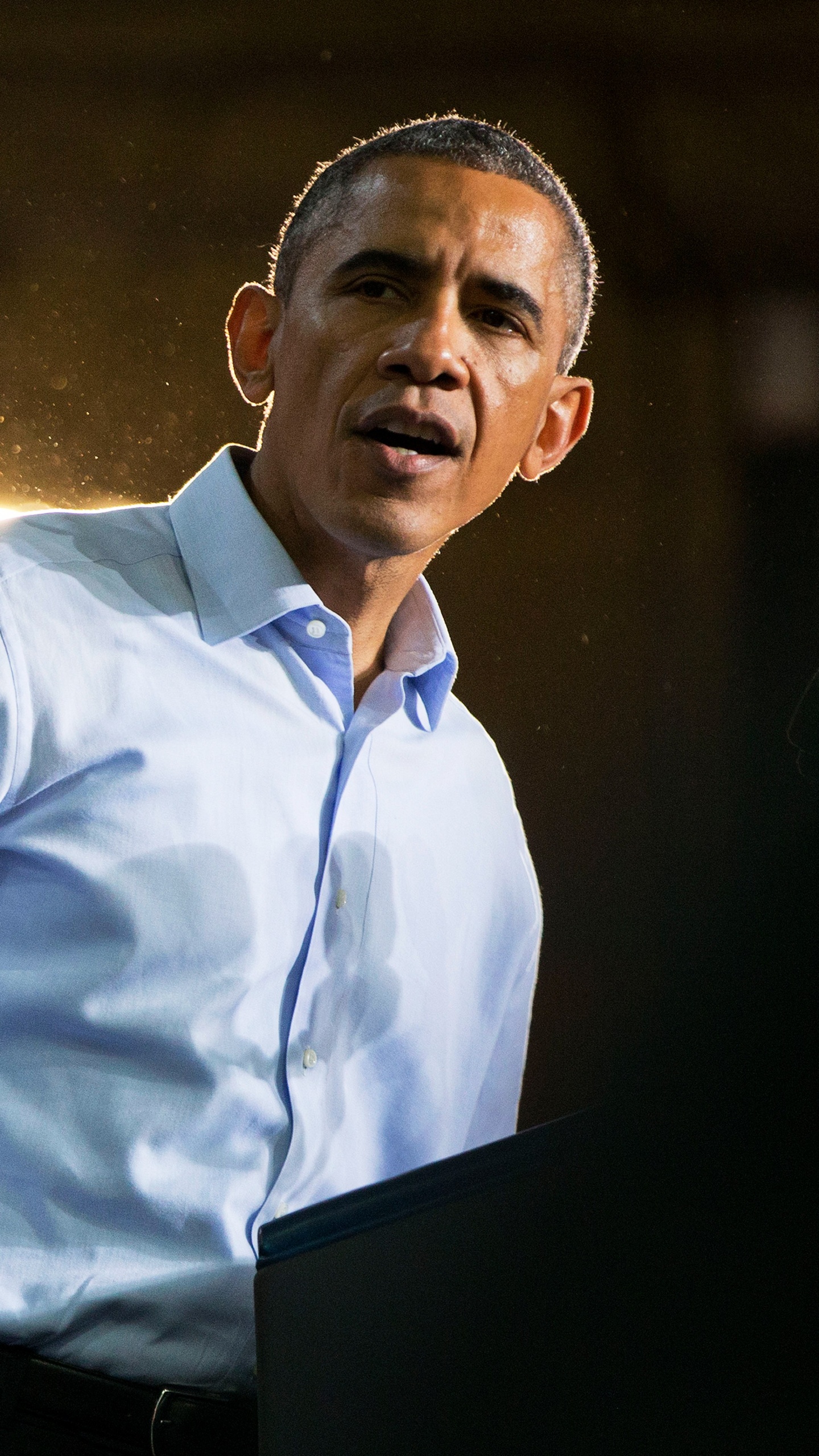 Обои рубашка, балахон, Великобритания, костюм, ежедневная почта в разрешении 1440x2560