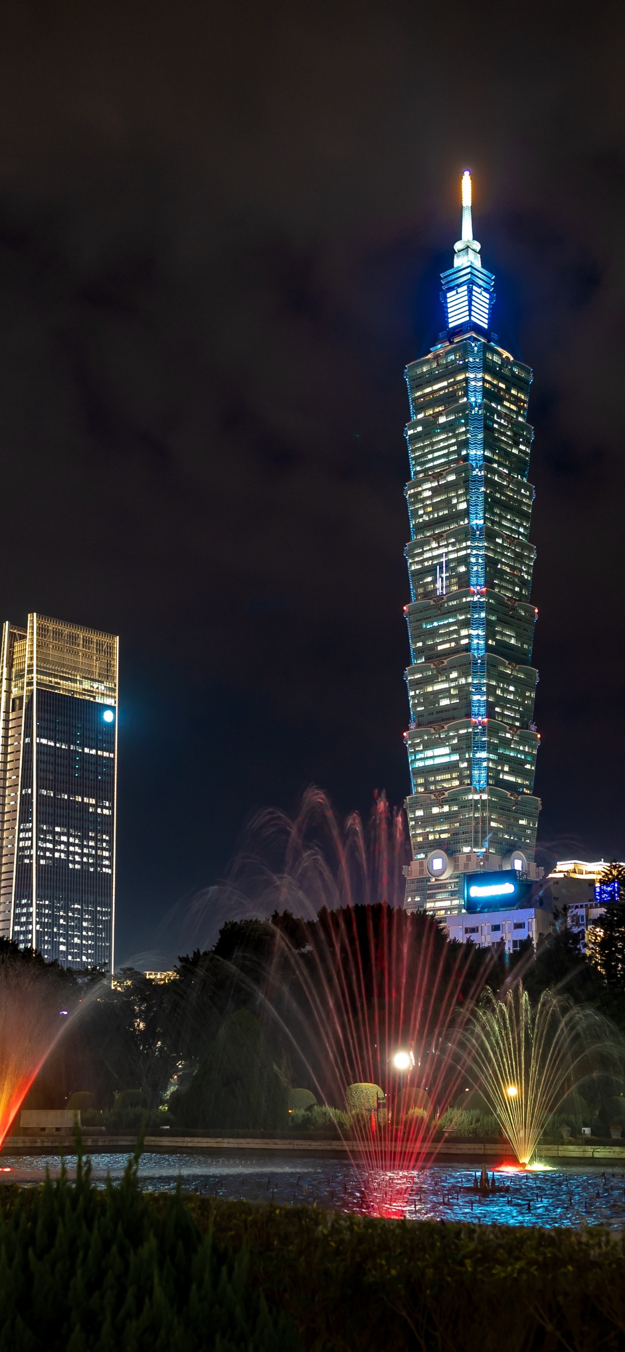 Обои Тайбэй, Тайбэй 101, ориентир, город, ночь в разрешении 1242x2688