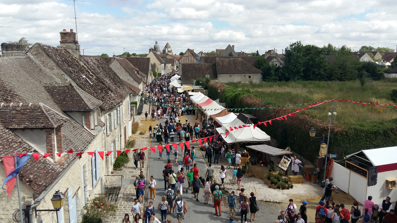Обои достопримечательность, отдых, туризм, город, средневековье в разрешении 1366x768