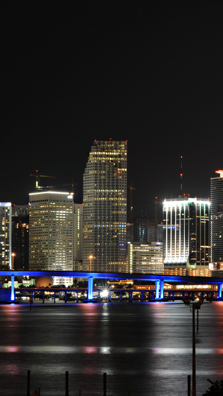 Обои Майами, МайамиБич, город, городской пейзаж, ночь в разрешении 750x1334