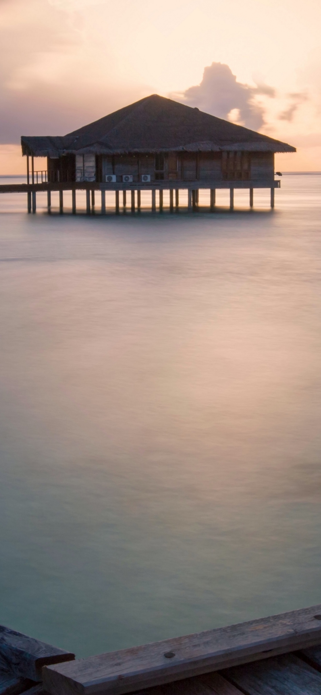 Обои море, горизонт, вода, облако, утро в разрешении 1125x2436