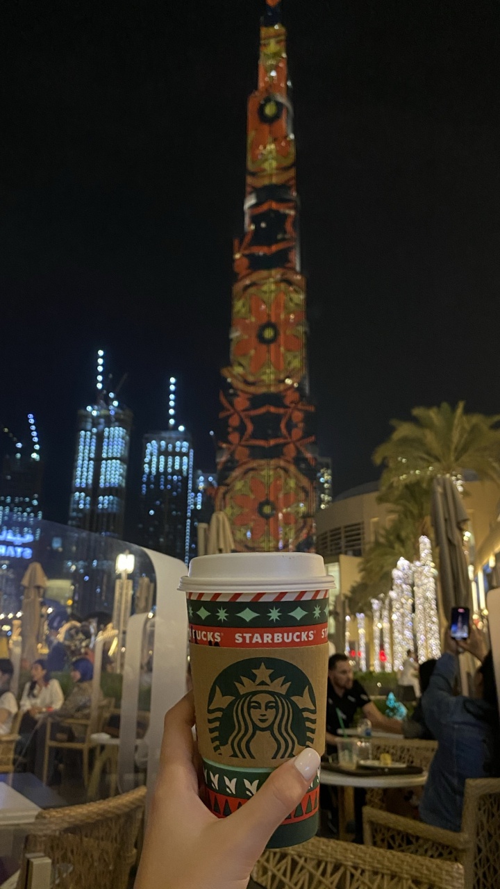 Обои Дубай, Бурдж Халифа, старбакс, логотип starbucks 2011, ночь в разрешении 720x1280