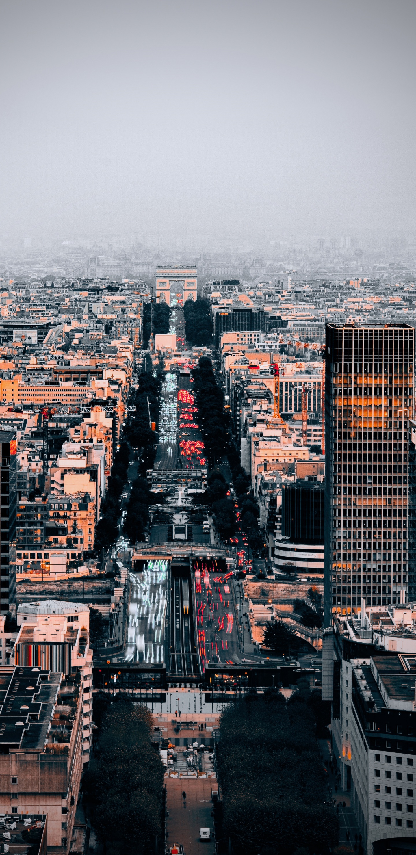 Обои небоскреб, населенный пункт, Большой Арки Дефанс, метрополия, городской район в разрешении 1440x2960