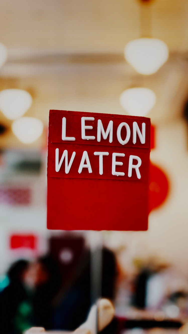 Обои толпа, марка, вывеска, текстовые сообщения, красный цвет в разрешении 750x1334