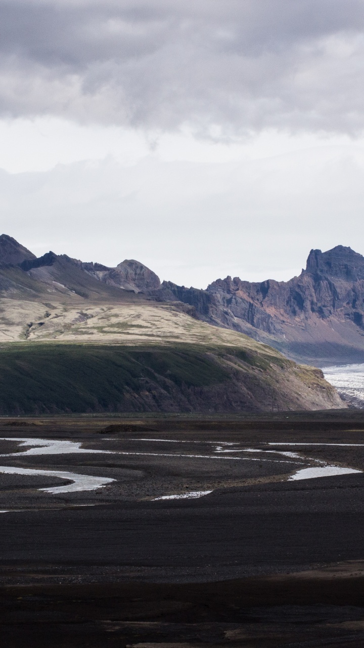 Обои нагорье, фьорд, побережье, гора, ледяная форма в разрешении 720x1280
