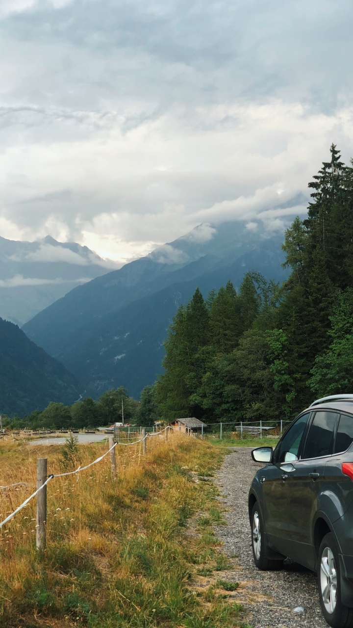 Обои нагорье, Король, шина, колесо, горный рельеф в разрешении 720x1280