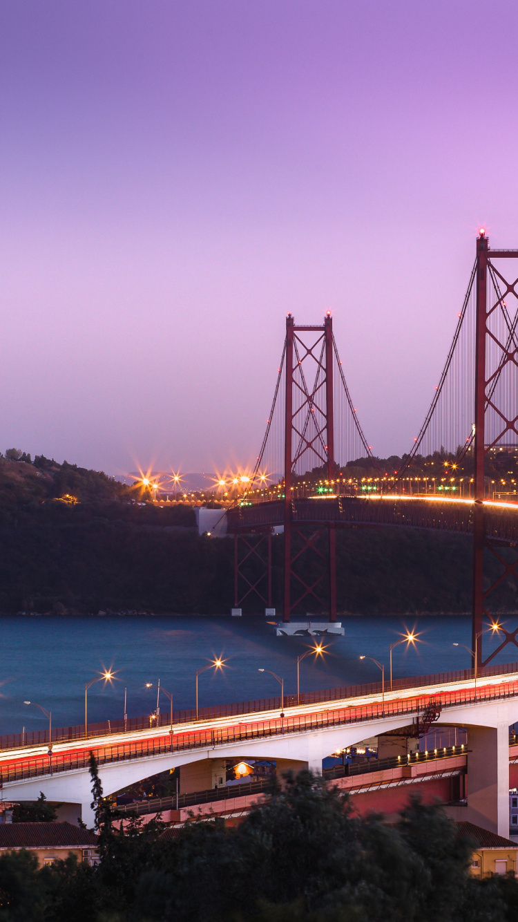 Обои путеводитель, вантовый мост, туризм, мост, городской район в разрешении 750x1334