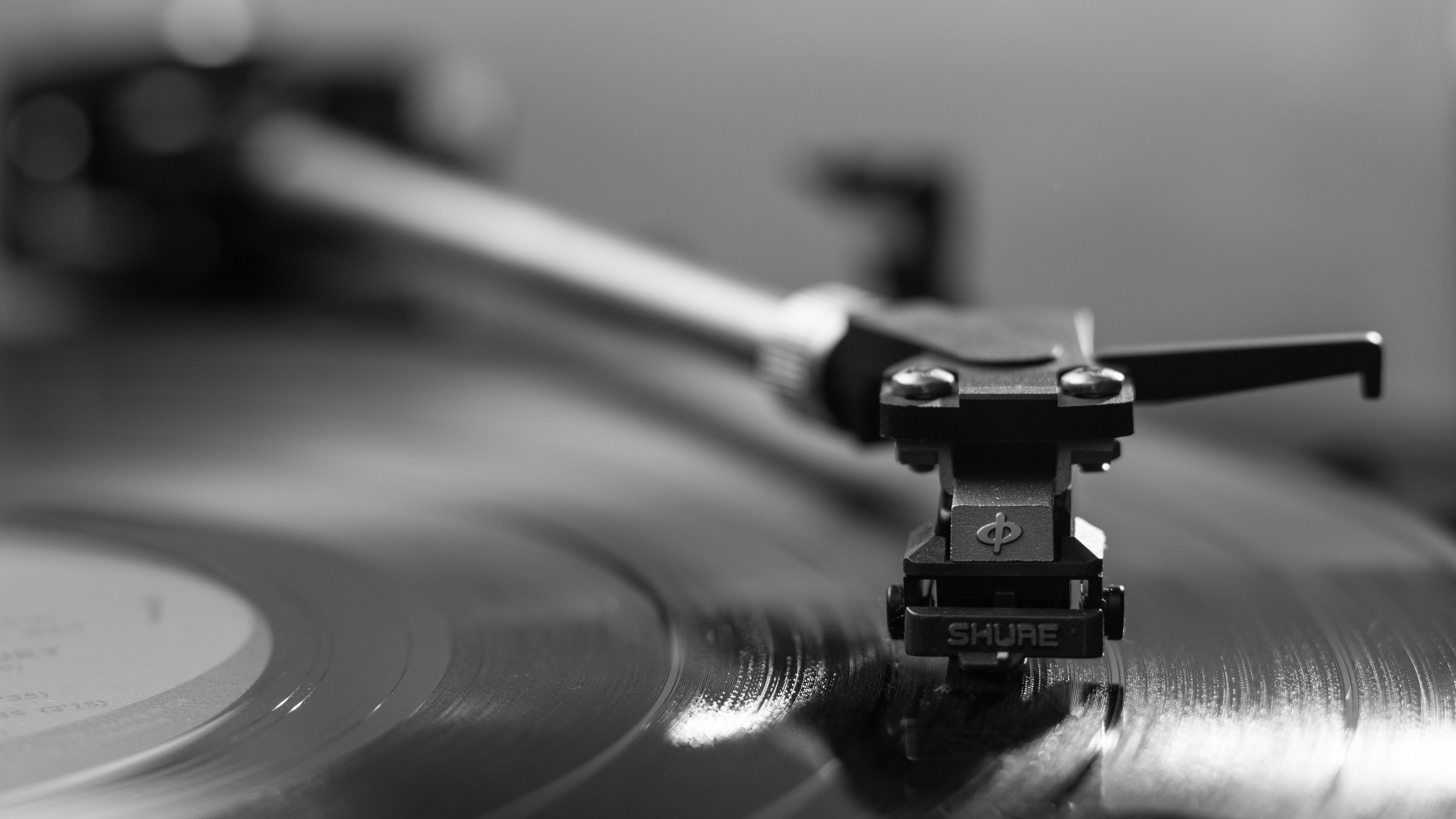 Обои граммофонная пластинка, фонограф, черный и белый, монохромный, грампластинка в разрешении 3840x2160