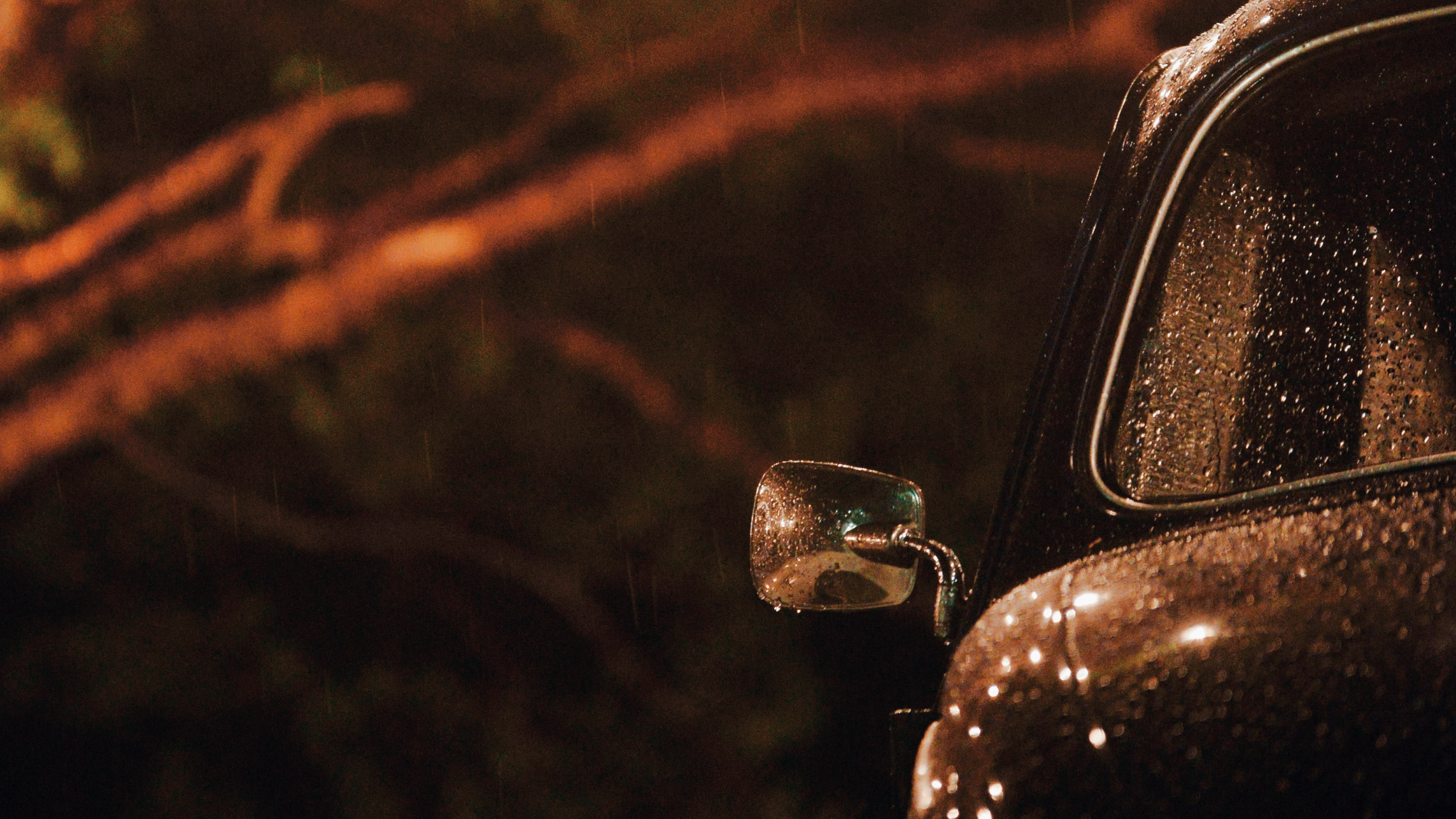 Обои старинная машина, Классика, фара, классический автомобиль, автомобильное освещение в разрешении 2560x1440