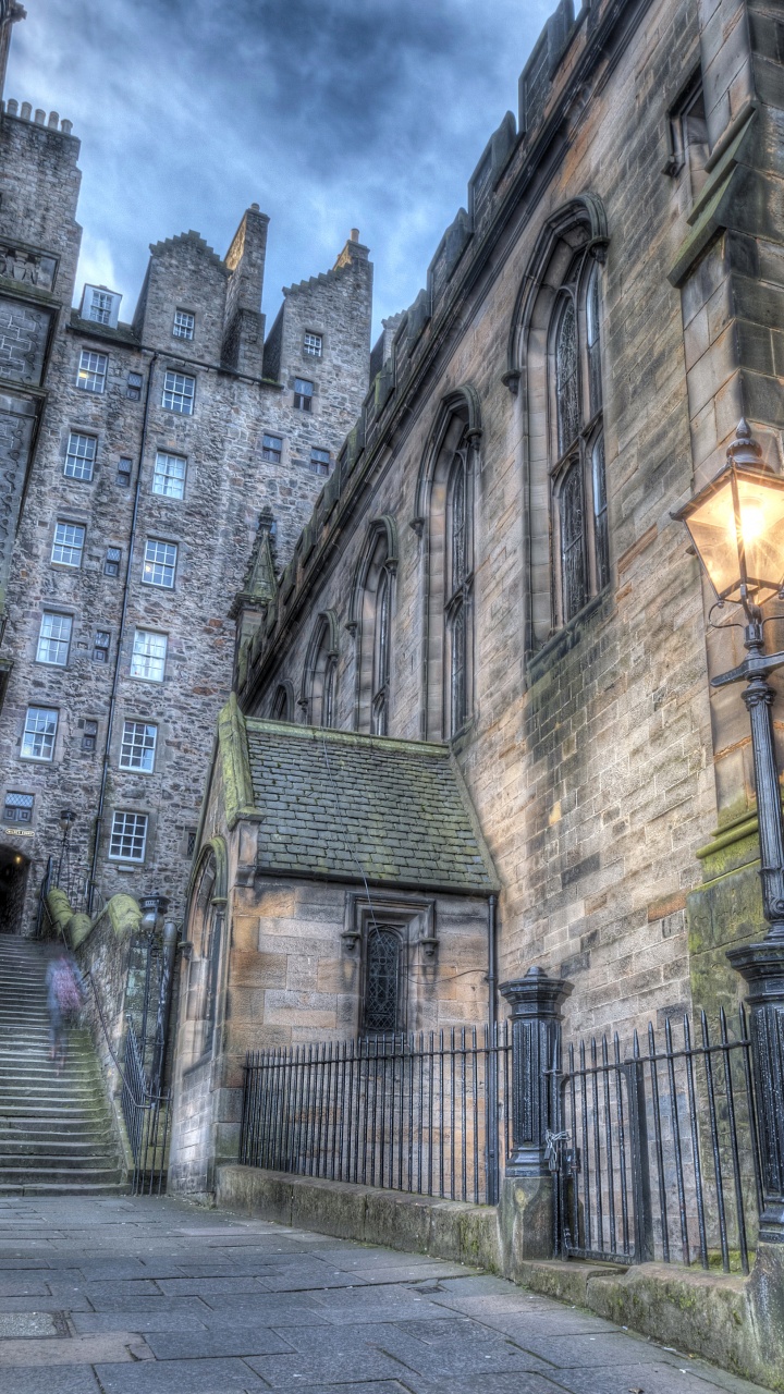 Обои средневековая архитектура, Эдинбург, здание, улица, фасад в разрешении 720x1280