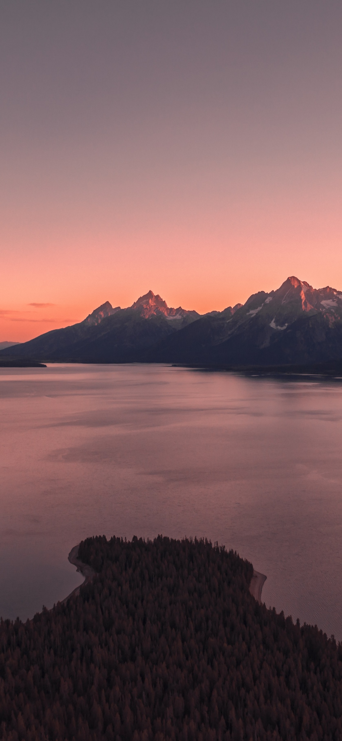 Обои отражение, Йеллоустонский Национальный парк, вода, облако, гидроресурсы в разрешении 1125x2436