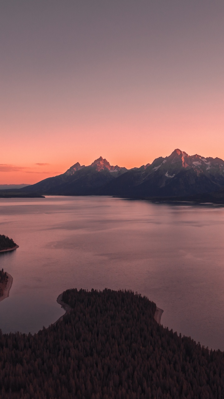 Обои отражение, Йеллоустонский Национальный парк, вода, облако, гидроресурсы в разрешении 720x1280