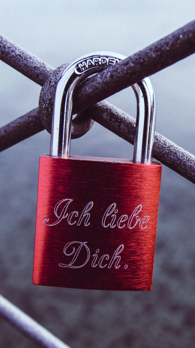 Обои роман, замок навесной, красный цвет, материальное свойство, аппаратное обеспечение в разрешении 750x1334