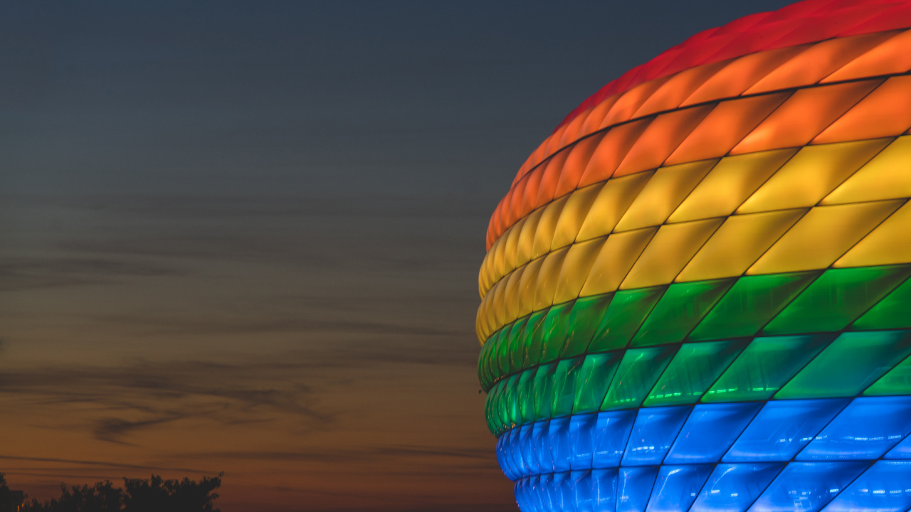 Обои полеты на воздушном шаре, синий, красочность, воздушный шар, Апельсин в разрешении 1280x720